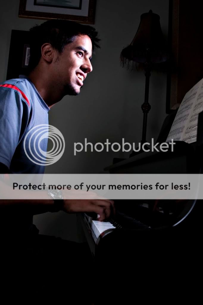 IMAGE: http://i315.photobucket.com/albums/ll466/subfightersandman/_MG_1784.jpg