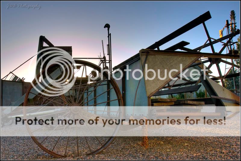 IMAGE: http://i315.photobucket.com/albums/ll479/j-blake/HDRs/IMG_3791.jpg