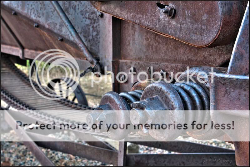 IMAGE: http://i315.photobucket.com/albums/ll479/j-blake/HDRs/IMG_3929.jpg